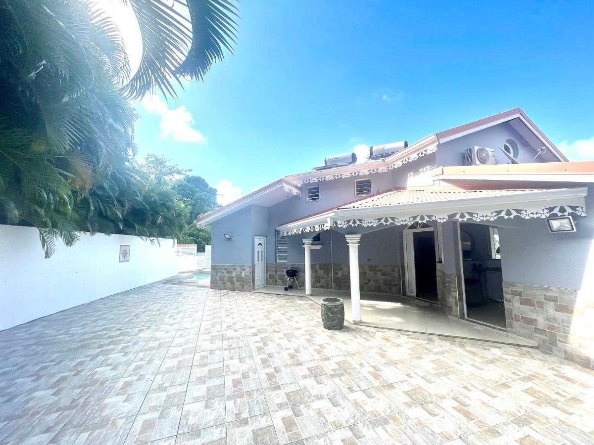Les Appart Villa Sunbay Caraibes Avec Piscine Privative Vue Mer Et Montagne Le François Екстериор снимка