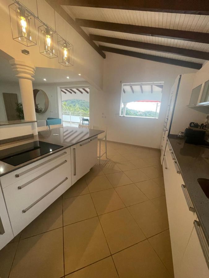 Les Appart Villa Sunbay Caraibes Avec Piscine Privative Vue Mer Et Montagne Le François Екстериор снимка