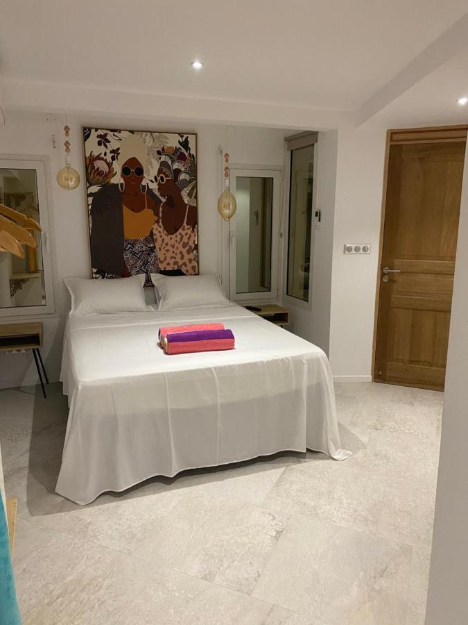 Les Appart Villa Sunbay Caraibes Avec Piscine Privative Vue Mer Et Montagne Le François Екстериор снимка