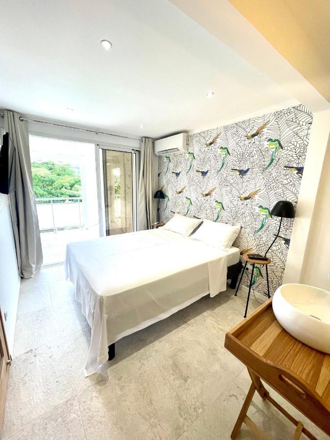 Les Appart Villa Sunbay Caraibes Avec Piscine Privative Vue Mer Et Montagne Le François Екстериор снимка
