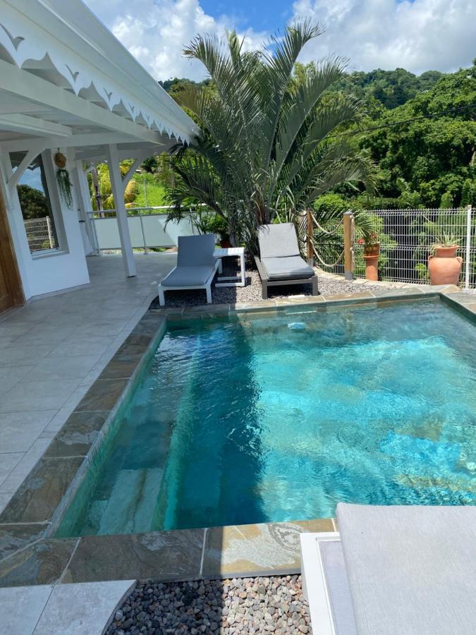 Les Appart Villa Sunbay Caraibes Avec Piscine Privative Vue Mer Et Montagne Le François Екстериор снимка
