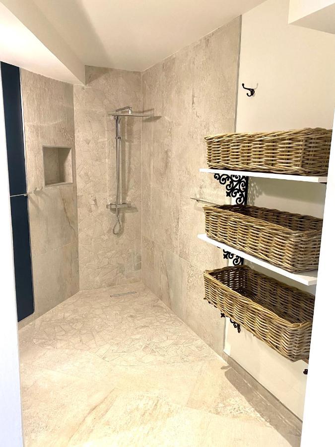 Les Appart Villa Sunbay Caraibes Avec Piscine Privative Vue Mer Et Montagne Le François Екстериор снимка