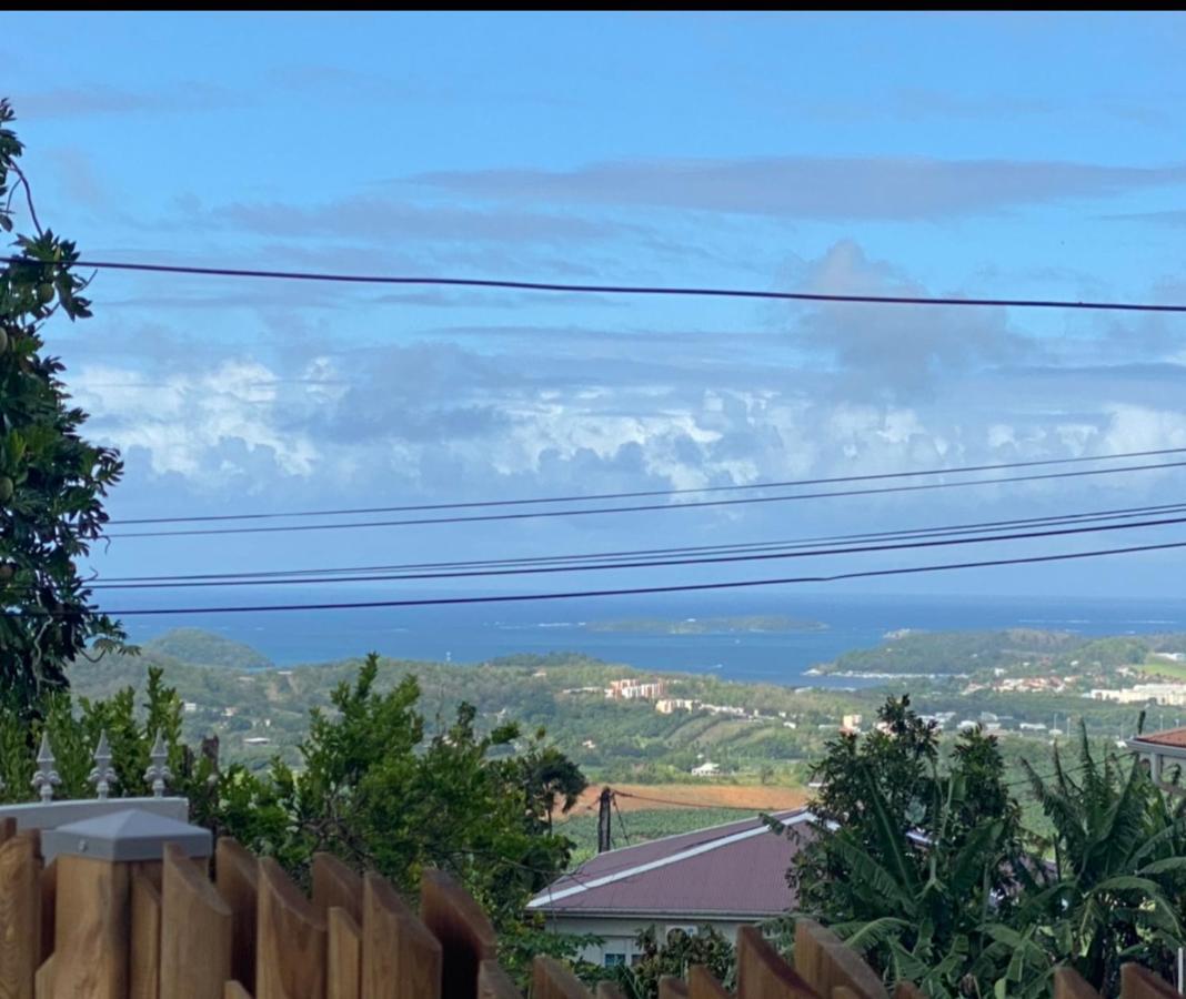 Les Appart Villa Sunbay Caraibes Avec Piscine Privative Vue Mer Et Montagne Le François Екстериор снимка